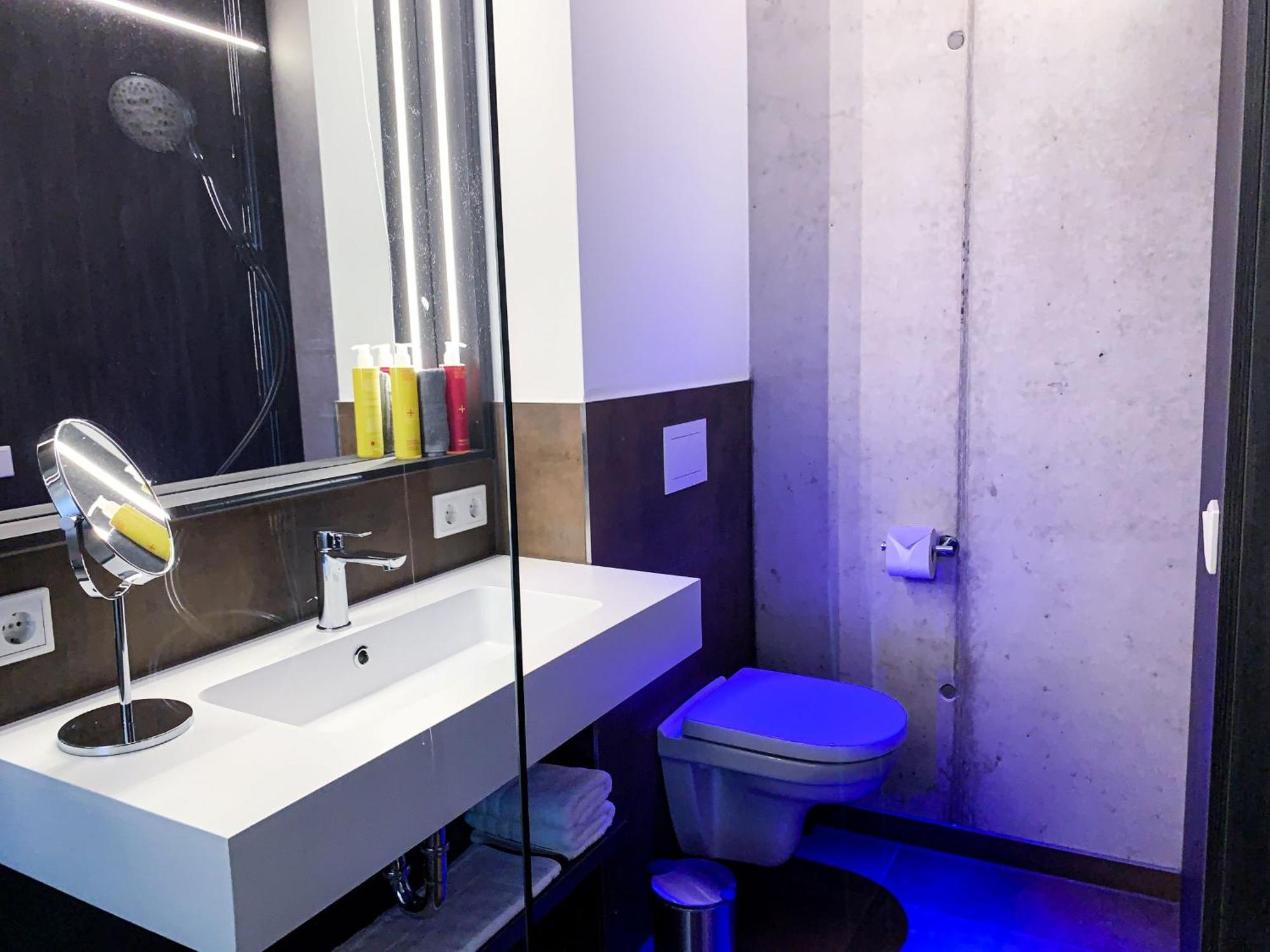 Hotel Zeitgeist Warburg Luaran gambar